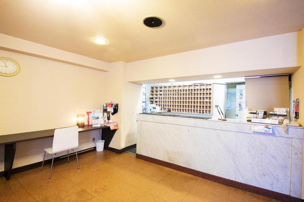Hotel Town Honmachi Kōchi Esterno foto