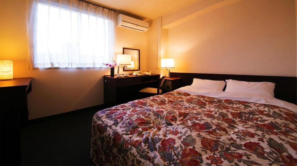 Hotel Town Honmachi Kōchi Esterno foto