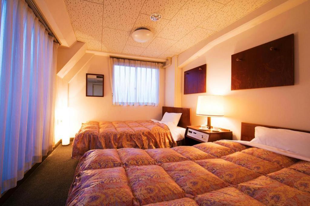 Hotel Town Honmachi Kōchi Esterno foto