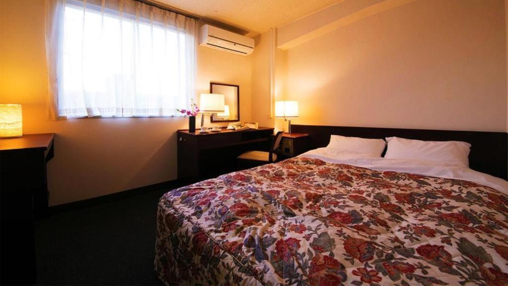 Hotel Town Honmachi Kōchi Esterno foto